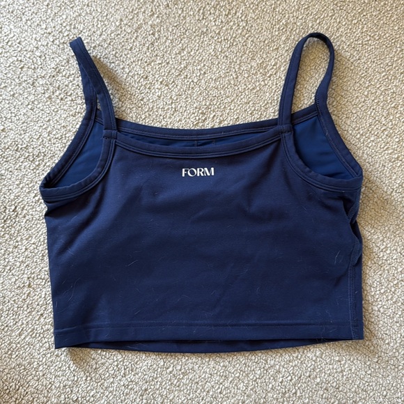 Form Scoop Tank - Picture 2 of 3